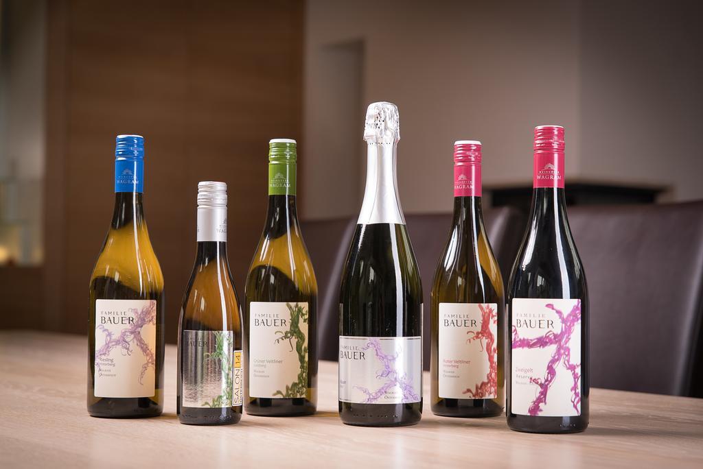 Weingut Familie Bauer 호텔 Grossriedenthal 외부 사진